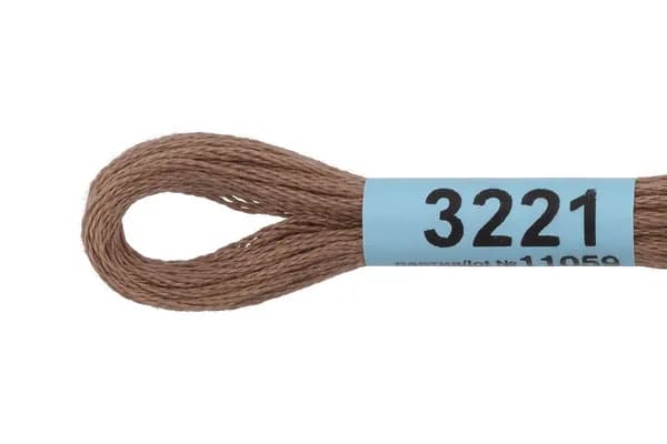 Мулине GAMMA нитки для вышивания 4 шт. по 8 м., 3221 темно-темно-бежевый