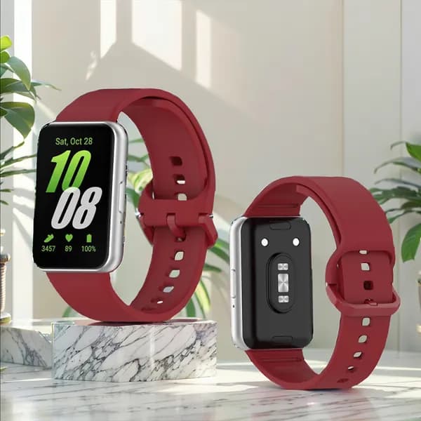 Силиконовый ремешок для Samsung Galaxy Fit3 2024 с плоской застёжкой красного цвета
