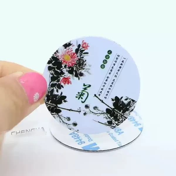 Ключ для домофона T5577 метка наклейка 40 мм на мобильный телефон (1шт) RFID 125kHz EM-Marin - перезаписываемая заготовка из ПВХ для копирования бесконтактных брелков и карт .