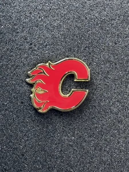 Хоккейный значок NHL - Calgary Flames (Калгари Флэймз)