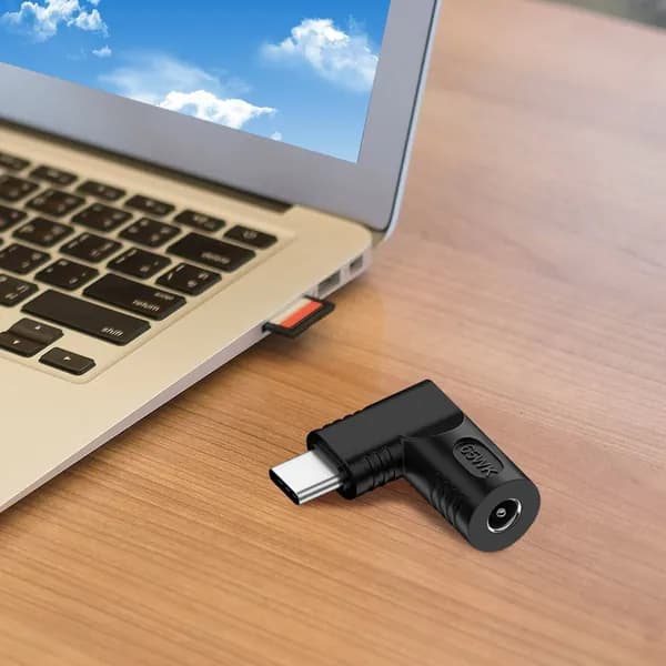 Переходник с гнезда постоянного тока на USB-C с поддержкой Power Delivery 65 Вт и чипом E-Mark