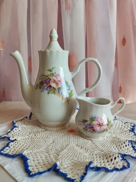 Кофейник и сливочник (молочник). Фарфор. Добруш. Винтаж СССР.