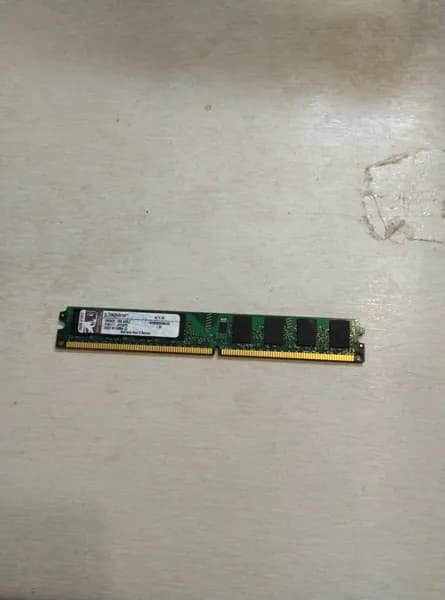 Оперативная память Оперативная память KVR800D2N6/2G DDR2, 1 x 2 ГБ (KVR800D2N6/2G)