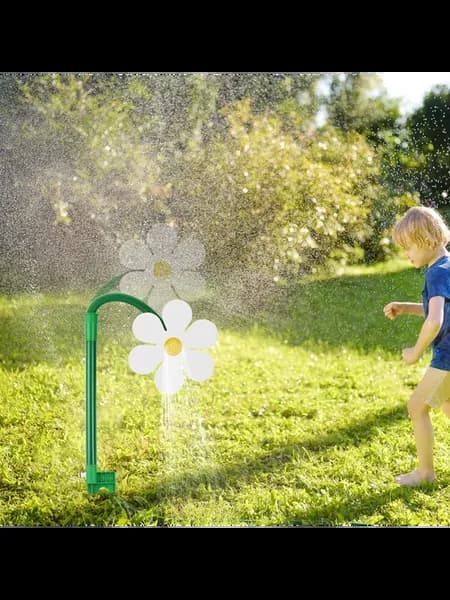 Детский поливочный разбрызгиватель Daisy 360° для улицы