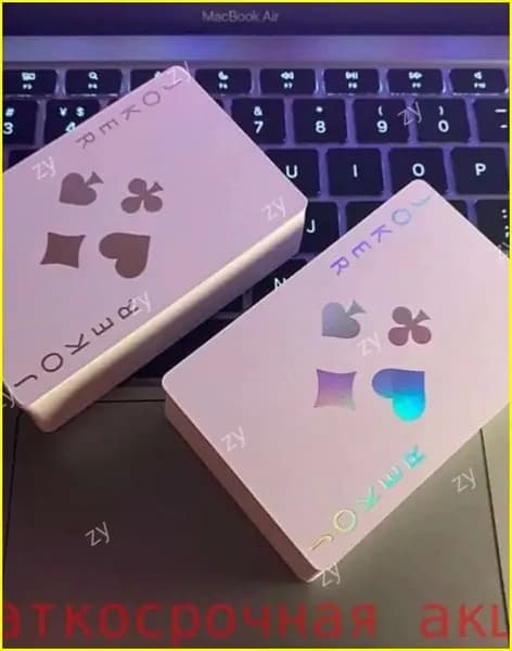 Покерные карты 54 штуки из пластика для семейных игр и магии, яркий дизайн, не ломаются