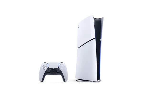 Игровая консоль