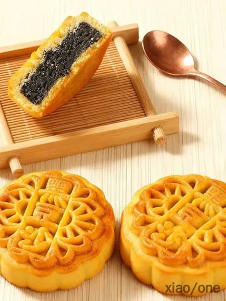 Ароматные лунные пряники с натуральной начинкой из чёрной фасоли 3уп