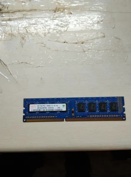 Оперативная память Оперативная память HMT325U6BFR8C - H9 NO AA 2GB 1Rx8 PC3 - 10600U - 9 - 10 - A0 DDR3, 1 x 2 ГБ (HMT325U6BFR8C - H9 NO AA 2GB 1Rx8 PC3 - 10600U - 9 - 10 - A0)