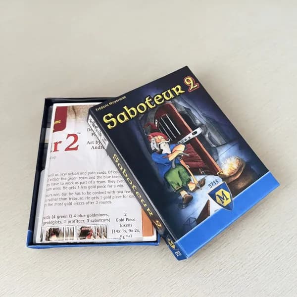 Настольная карточная игра Saboteur