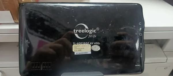 Навигатор Trelogic TL-6003BGF AV4Gb. Товар уцененный