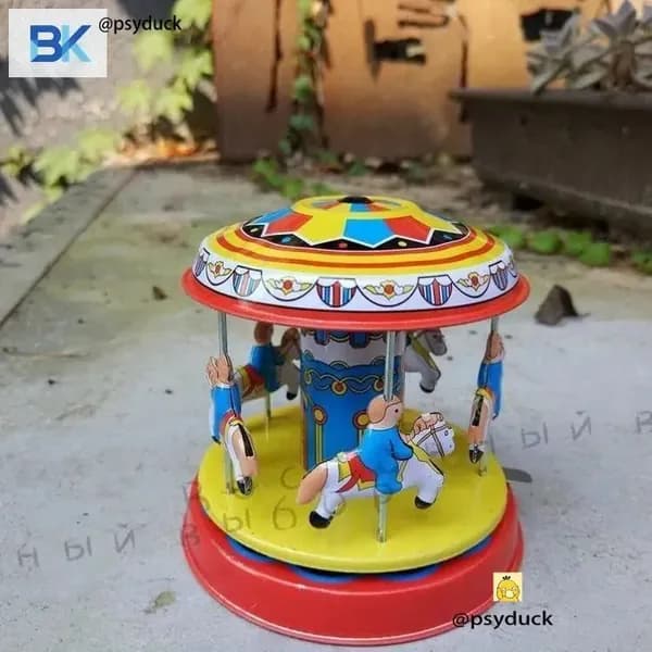 Игрушки и игры антиквариант/винтаж
