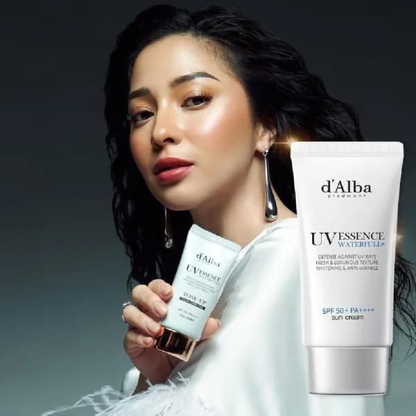 Солнцезащитный крем SPF50+ , для чувствительной кожи, легкий, увлажняющий, 50 мл