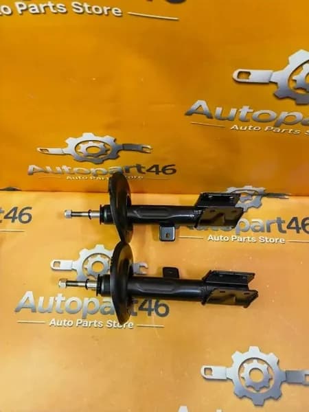 Амортизаторы передней подвески Пежо 308