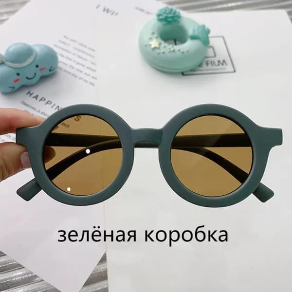 Очки солнцезащитные