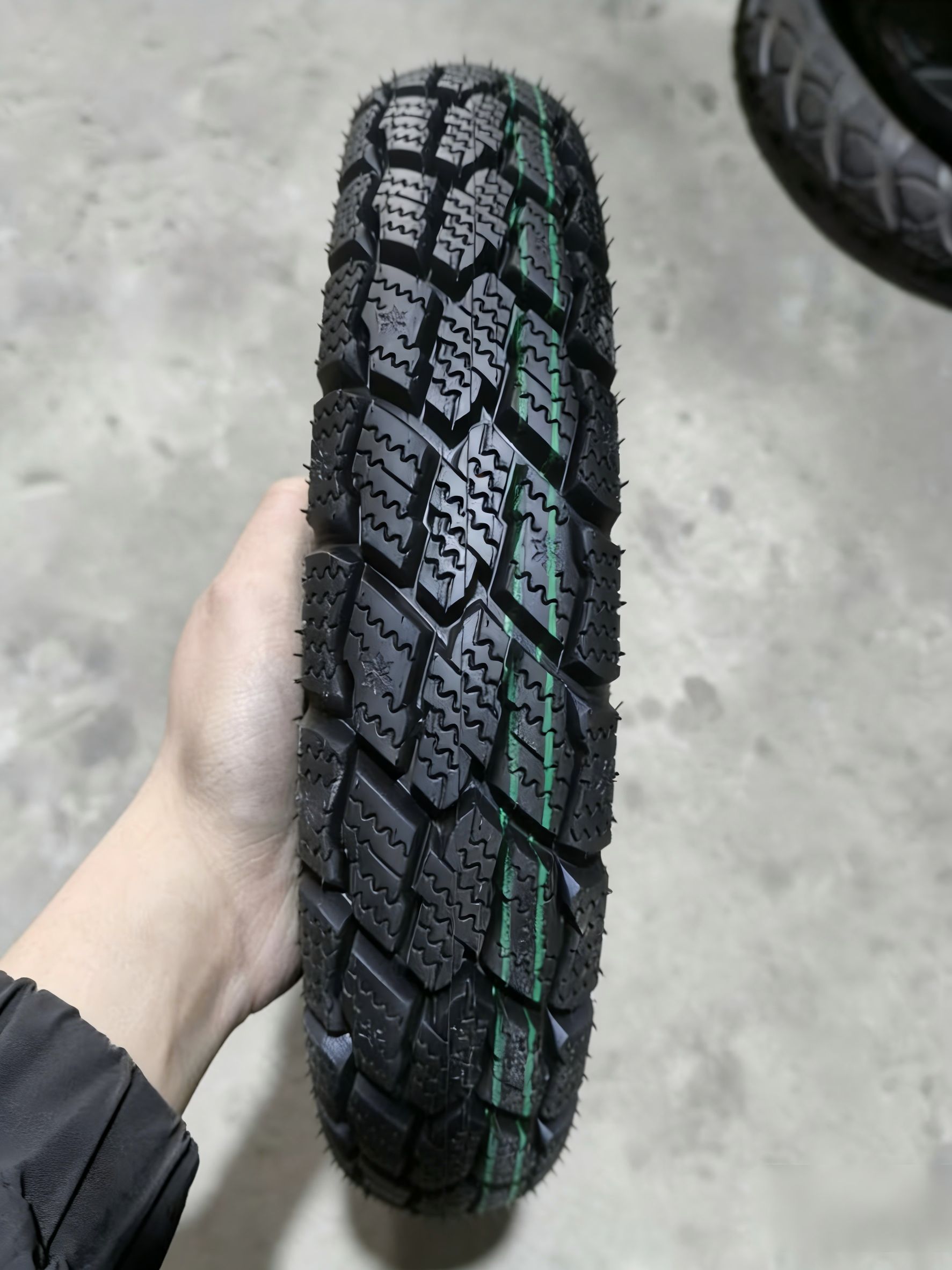 90/90-12 Мотошины  90/90 R12