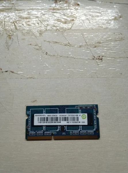 Оперативная память Оперативная память RMT3170EB68F9M-1600 4GB DDR3, 1 x 4 ГБ (RMT3170EB68F9M-1600 4GB)