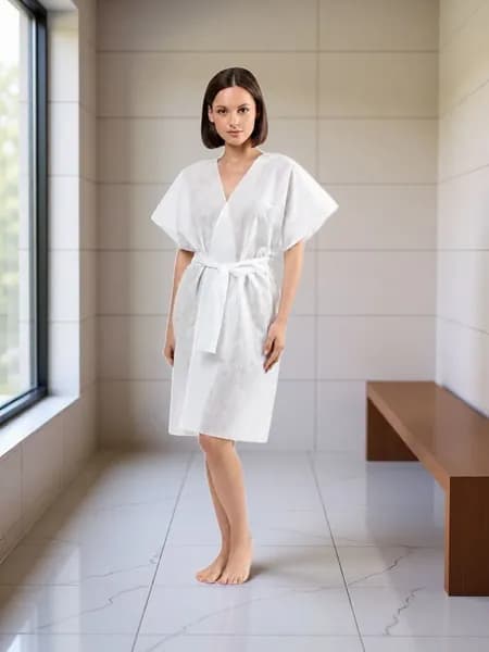 Халат-кимоно белый White Line (для процедур, Спанлейс, 120х160 см, размер 54+), 10 шт/упк