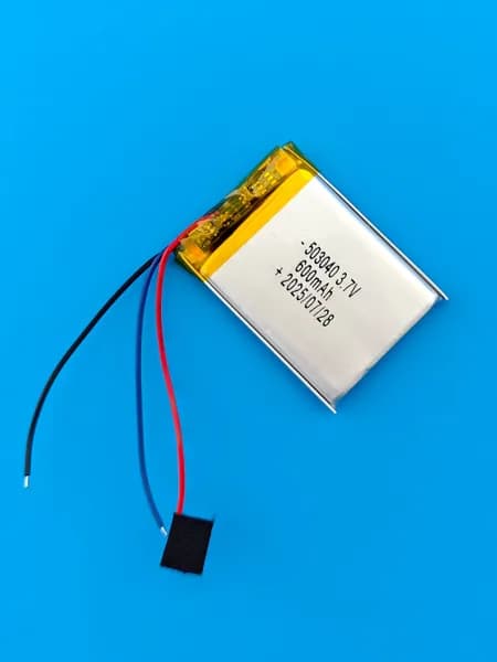Baseus Eli Sport 1 аккумулятор для зарядного кейса беспроводных наушников 3.7v 600mAh 3pin 3 провода Терабайт Маркет