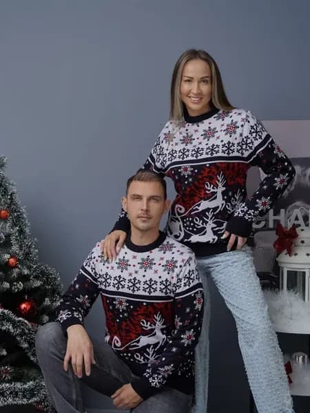 Свитер с оленями family look шерстяной