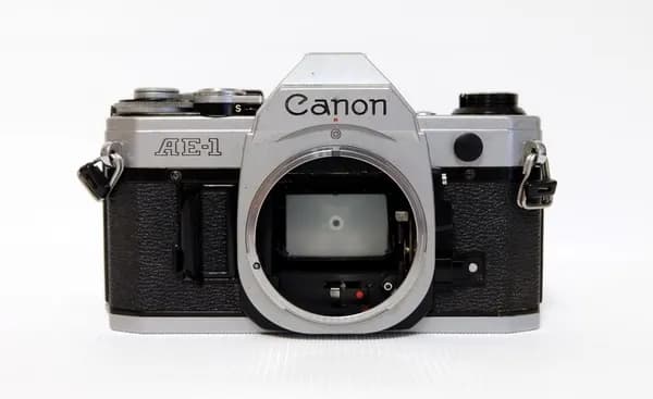 Зеркальная камера Canon AE-1 body (Japan, 1980)