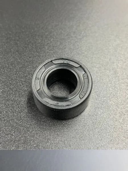 Сальник редуктора Yamaha 2 (93101-11M44) (11x21x6) (Omax)