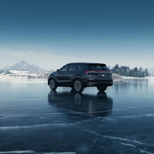 JAECOO J8 Престиж 2.0T 7-ступ. Робот, Полный привод (Чёрный)