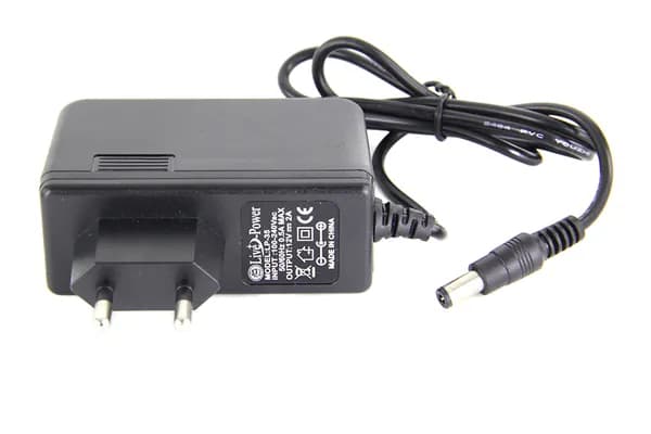 Блок питания для ресивера 12В, 2000mA, адаптер 220 -12V/2A, штекер 5.5*2,5