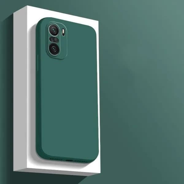 Чехол для Xiaomi Poco F3 силиконовый классическая полноразмерная модель, однотонная, с ровными гранями