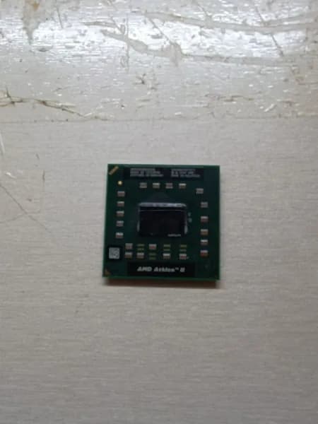 Процессор Процессор Athlon II M320 BOX (без кулера)