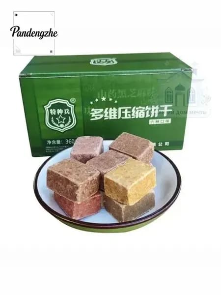 Прессованное печенье весом 360 грамм имеет 6 вкусов, питательно, утоляет голод и используется в экстренных случаях.