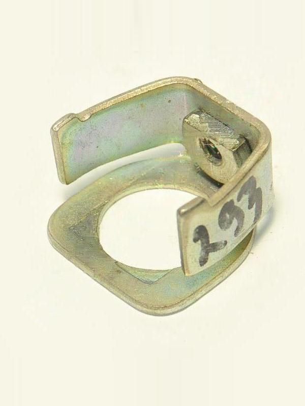 Держатель замка двери Волга, Газель 3302, Газель Бизнес 31011-6105140