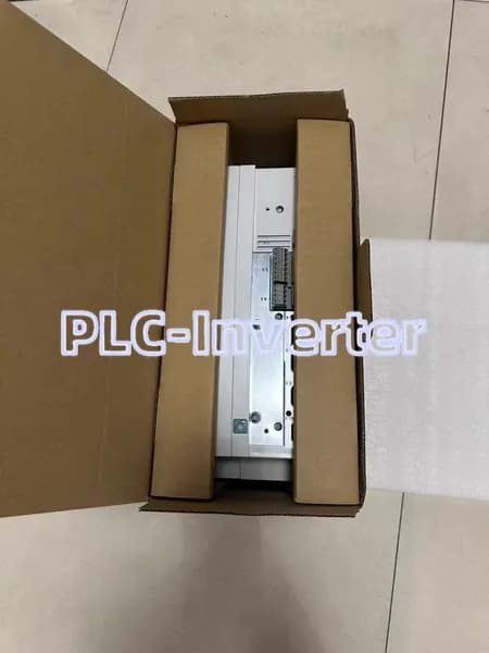 Совершенно новый, Lenze EVS9328-EP