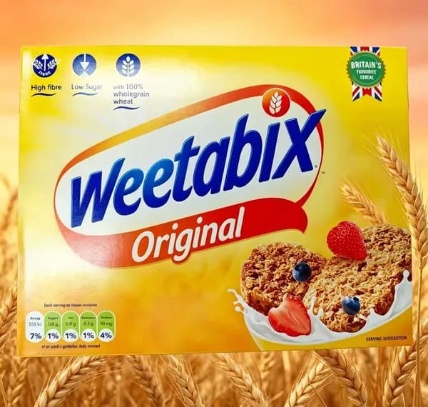 Weetabix Original 450 Grams - Цельнозерновой, богатый витаминами и питательными веществами завтрак