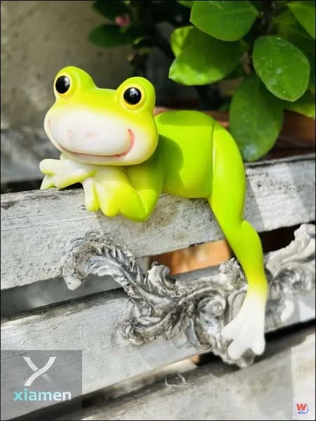 Фигурка садовая