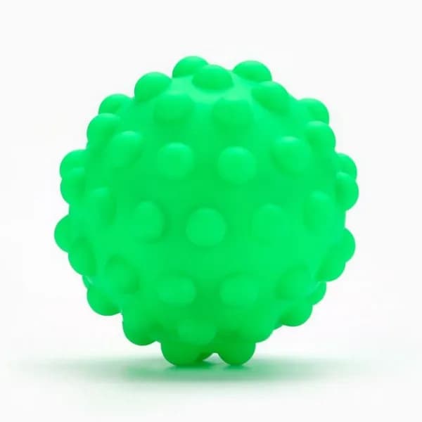 Игрушки для собак. Мячик с пищалкой