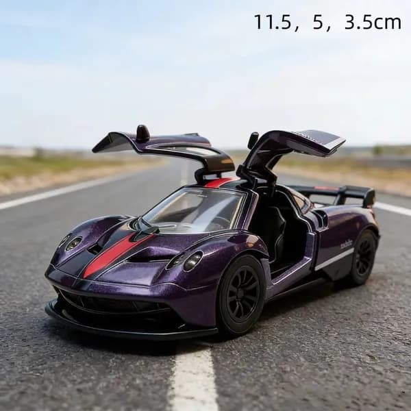 Сплавной спорткар Pagani с дверьми-крыльями чаек