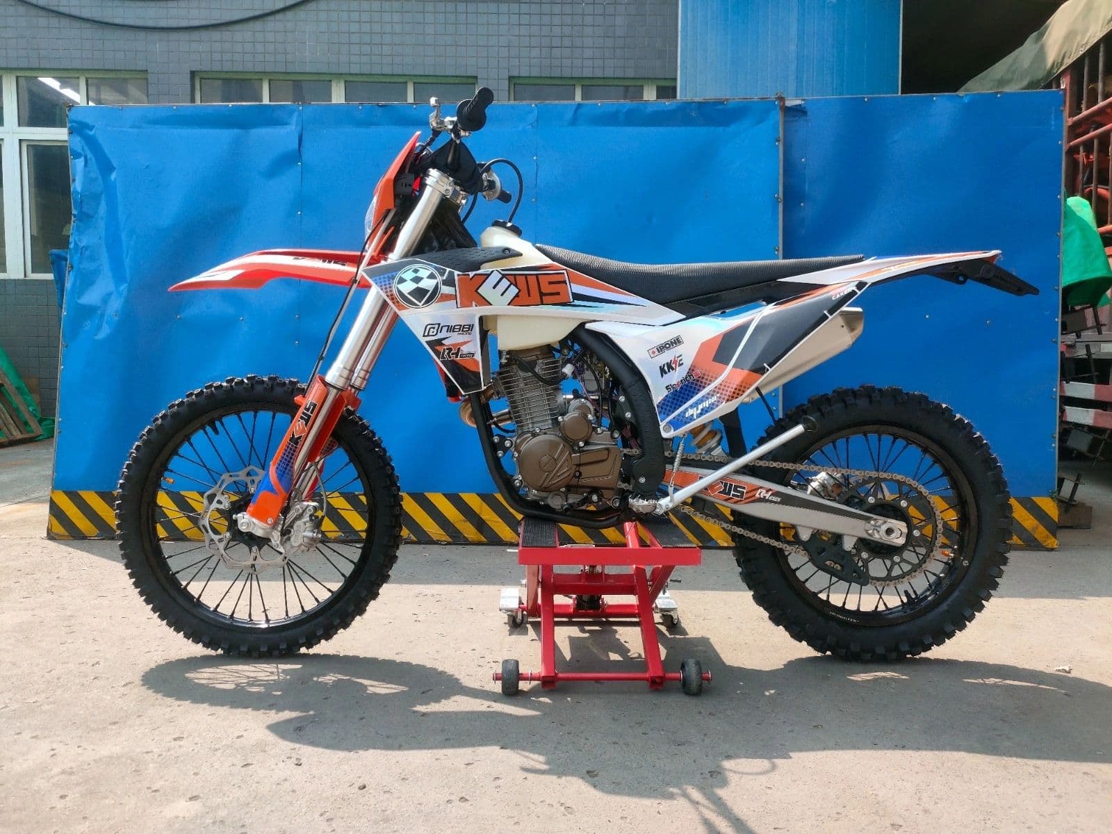 KEWS K23 YBR250 (новый двигатель + фара)