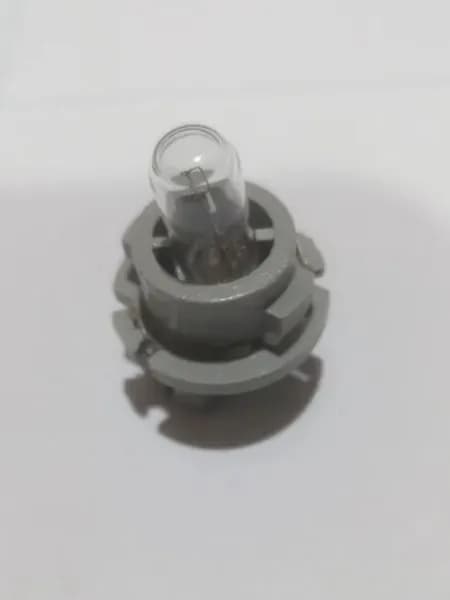 Лампа подсветки щитка приборов грузового автомобиля. 24V / 2W. арт. JCK2801001