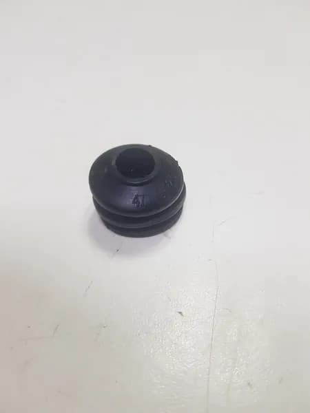 Пыльник направляющей суппорта Geely Otaka / CK 1.5 16V 5MT седан AC29247