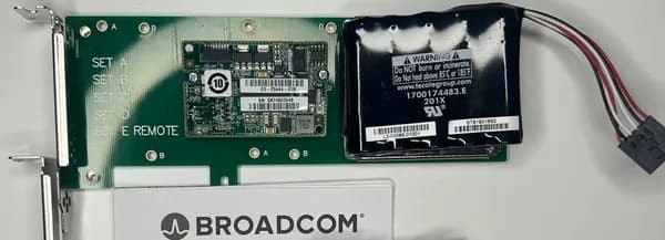 LSI MegaRAID CacheVault LSICVM02 (8g для 2gb) SAS 9361/9380