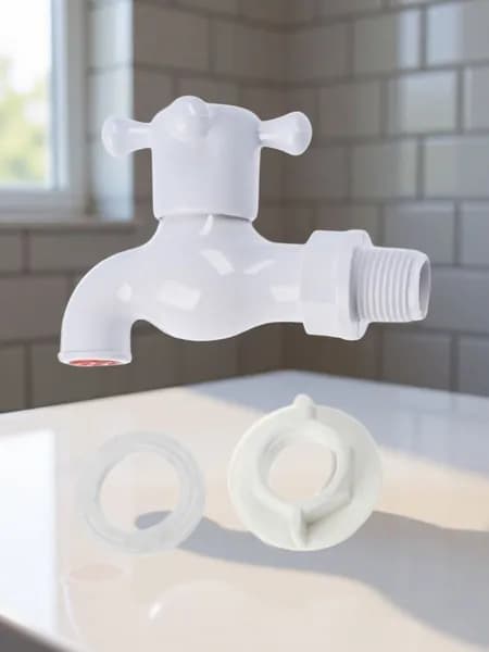 Кран шаровой водоразборный пластмассовый 1/2"