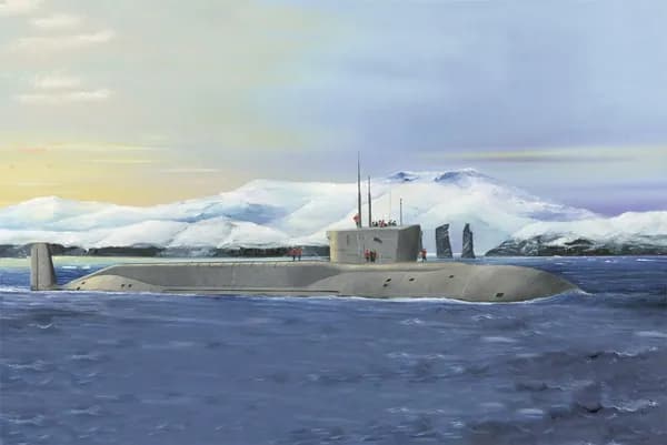 HobbyBoss 83520 1/350 Атомная подводная лодка российского военно-морского флота класса Бог северного ветра" - "Юрий.Долгорукие"