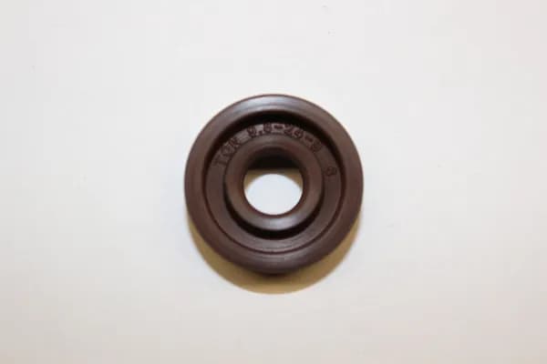 93103-09M41 Сальник (9,8х24х9мм) Yamaha F2, F2.5, T3л.с. вертикального вала 1 штука