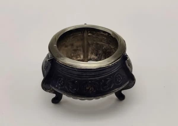 Винтажная мельхиоровая солонка "Классика". СССР. 1962 год
