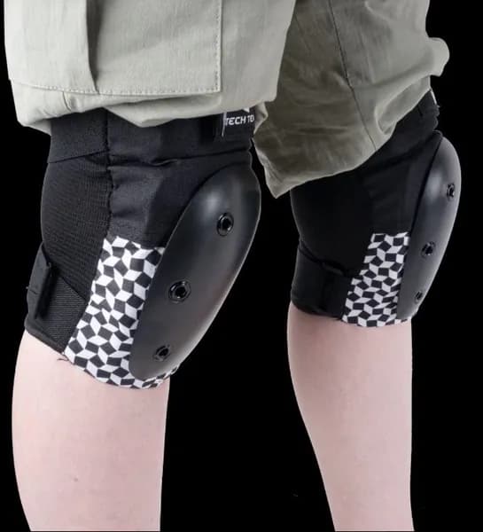 Комплект защитной экипировки BASIC M2 (S) black
