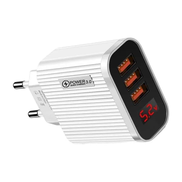 Трехпортовое быстрое зарядное устройство USB с LED-дисплеем, Белый