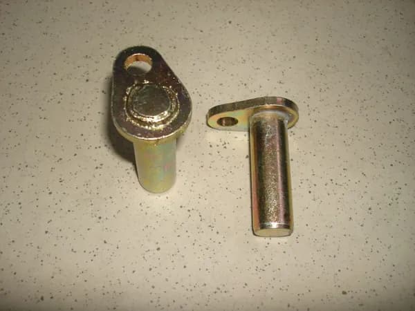 Палец серьги 18 Kom. FD20-30/-15 RH