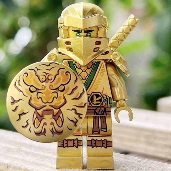 Фигурка Ninjago Ниндзяго, Золотой Ниндзя Ллойд, конструктор