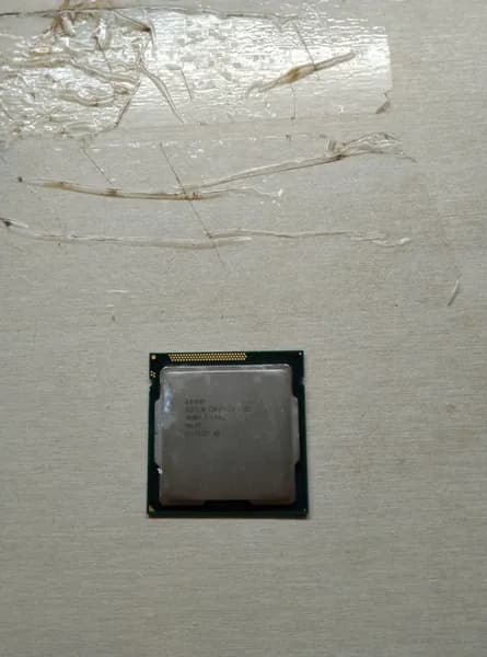 Процессор Процессор Core i3 2105 BOX (без кулера)