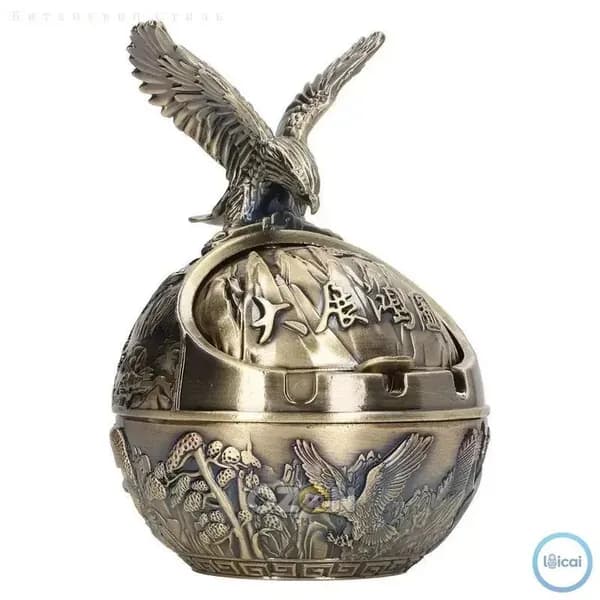Пепельница Eagle - Винтажная металлическая пепельница с орлом, ретро дизайн для дома и офиса